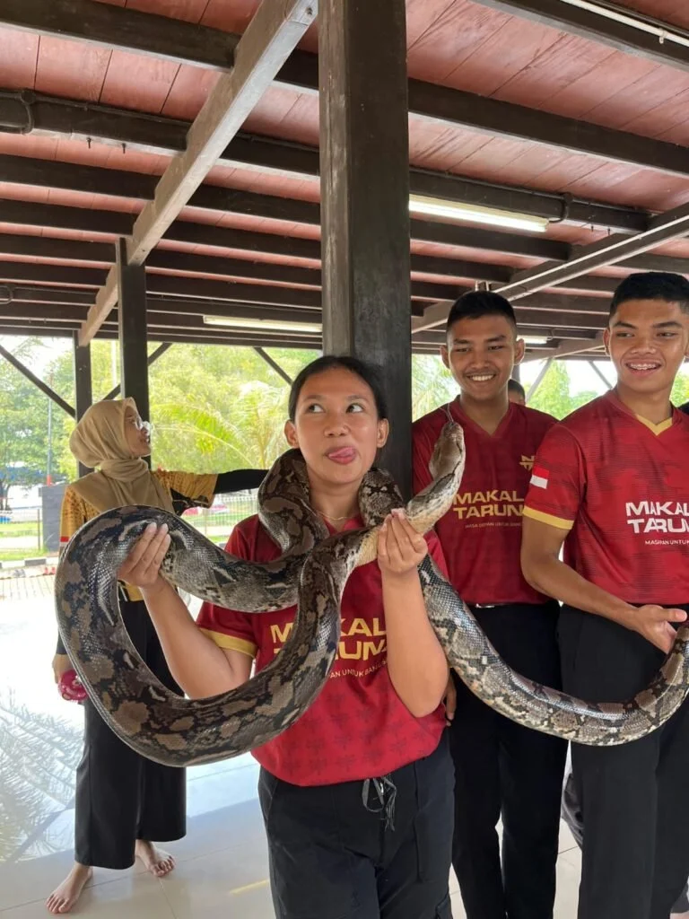 Kegiatan siswa Bimbel Makala
